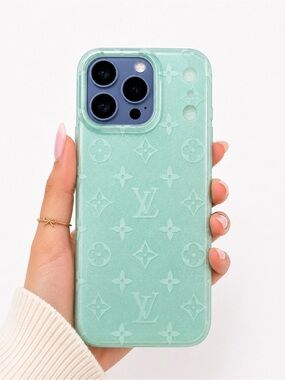 17 pro max Louis Vuitton Mint Green Monogram Sparkle iPhone Case